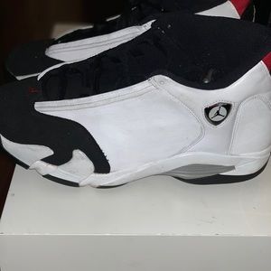 Retro Jordan 14 “Black Toe”